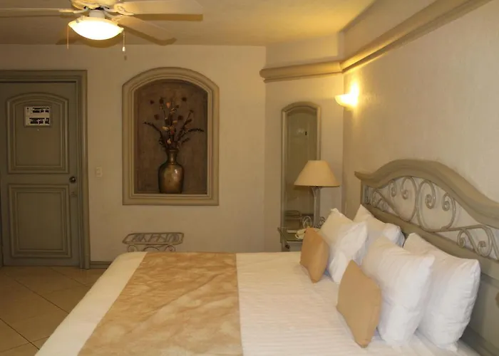 Hotel & Suites Quinta Magna
